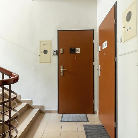 1-Bedroom Apartment With Balcony - Dluga 65 Krasków Eksteriør bilde