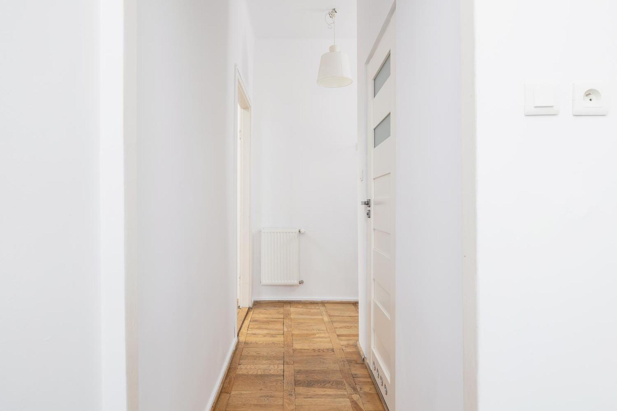 1-Bedroom Apartment With Balcony - Dluga 65 Krasków Eksteriør bilde