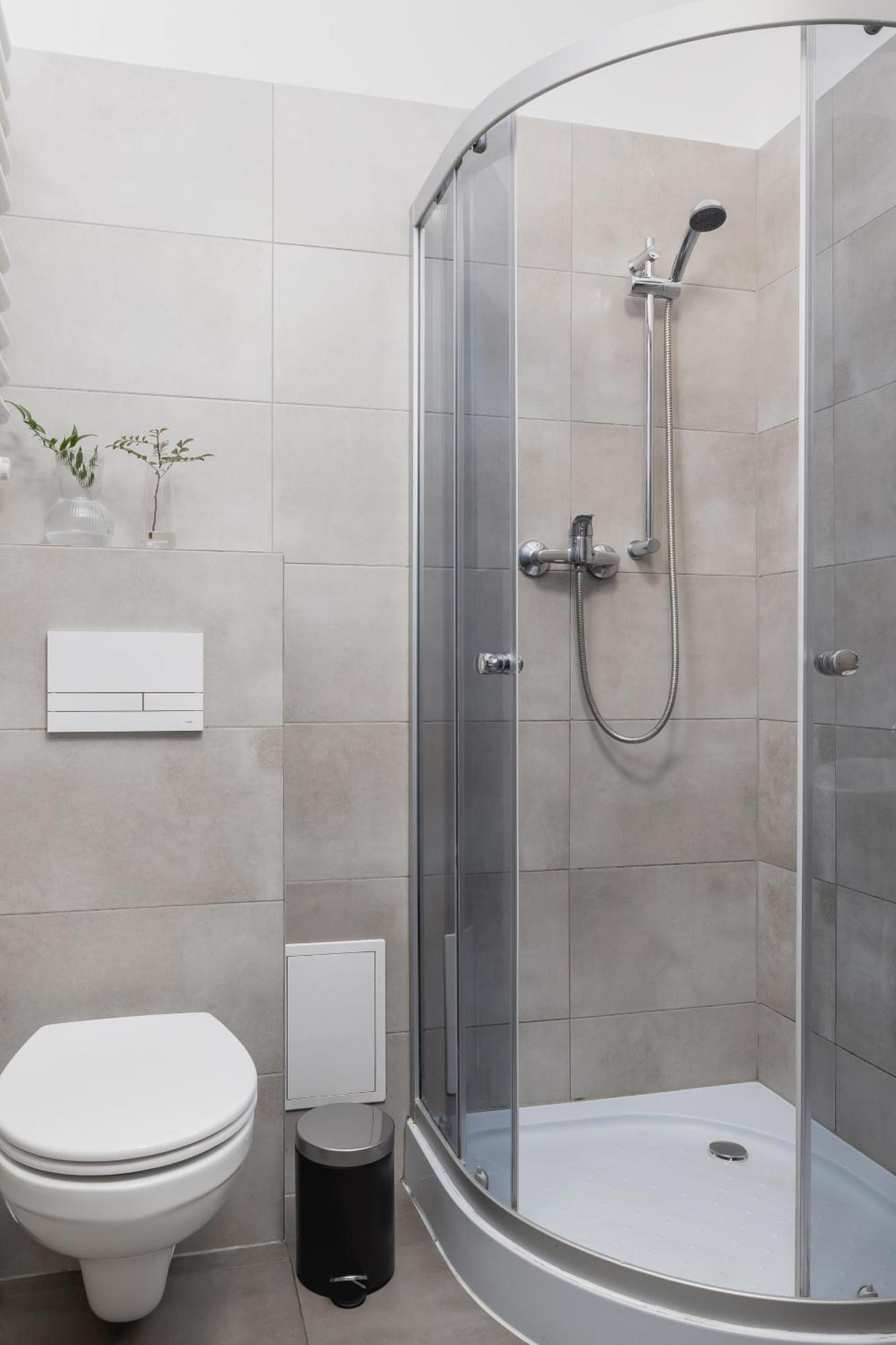 1-Bedroom Apartment With Balcony - Dluga 65 Krasków Eksteriør bilde
